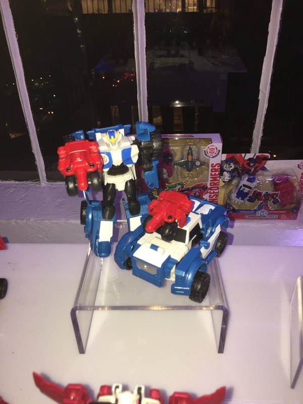 NYCC 2016   First Look At Sixshot, Broadside, Sky Shadow, Perceptor, And More Transformers  (126 of 137)